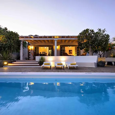 La Retreat Villa Tias
