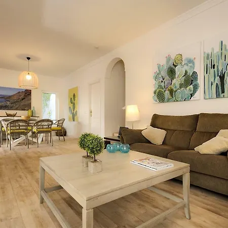 Вилла La Retreat *