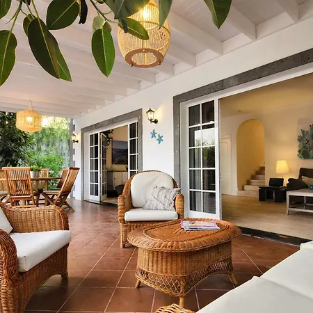 Вилла La Retreat *